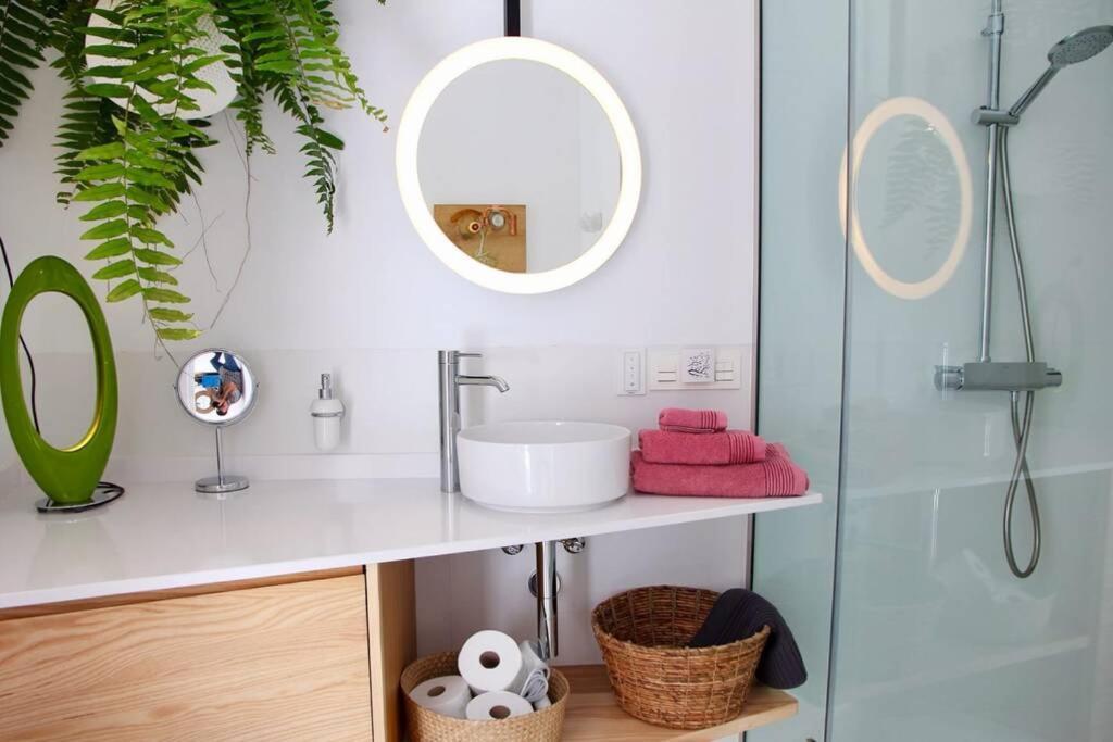 Unique, Stylish & Calm El Estanque By The Sea, Adults Only Βίλα Costa Teguise Εξωτερικό φωτογραφία